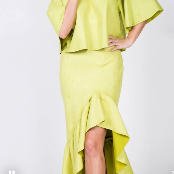 # A324  CQ by CQ Chic Lime Green Ruffle High-Low Skirt Dopamine Dressing NWOT L - Picture 1 of 1
